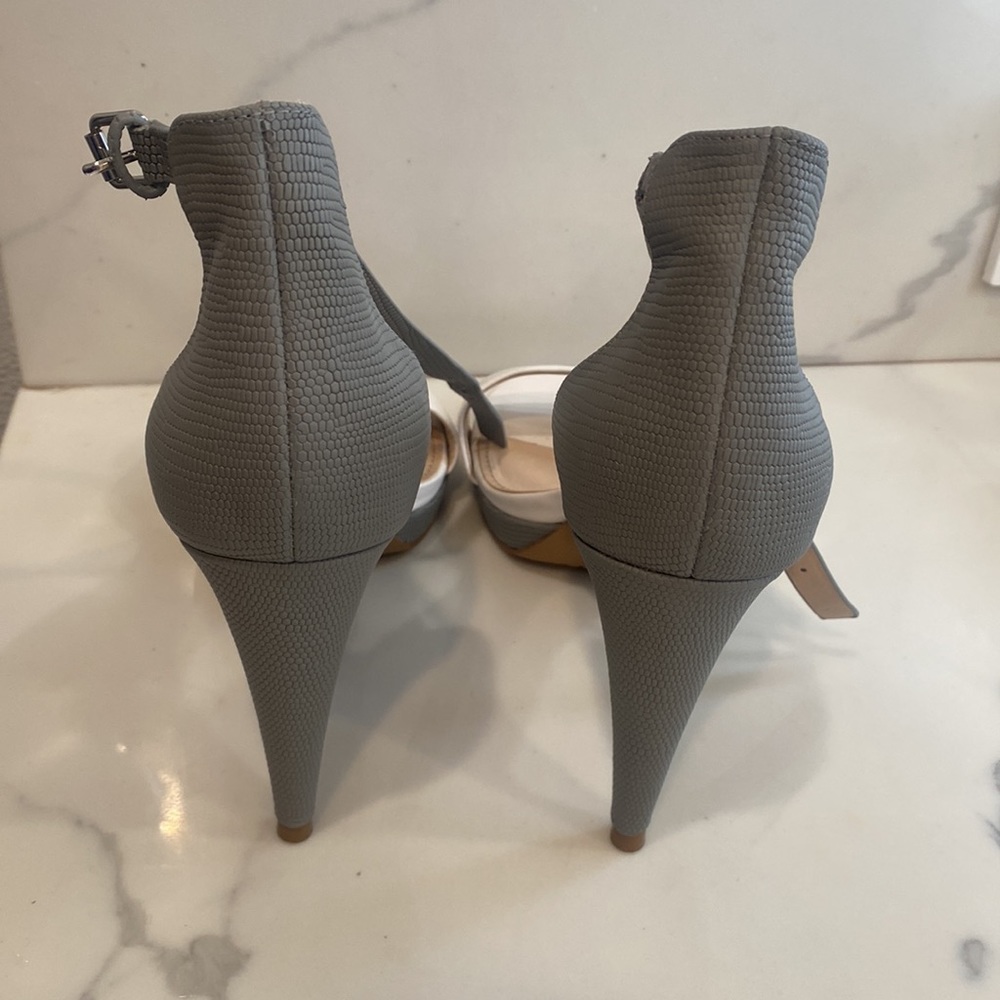 French connection heels - Picture 3 of 7